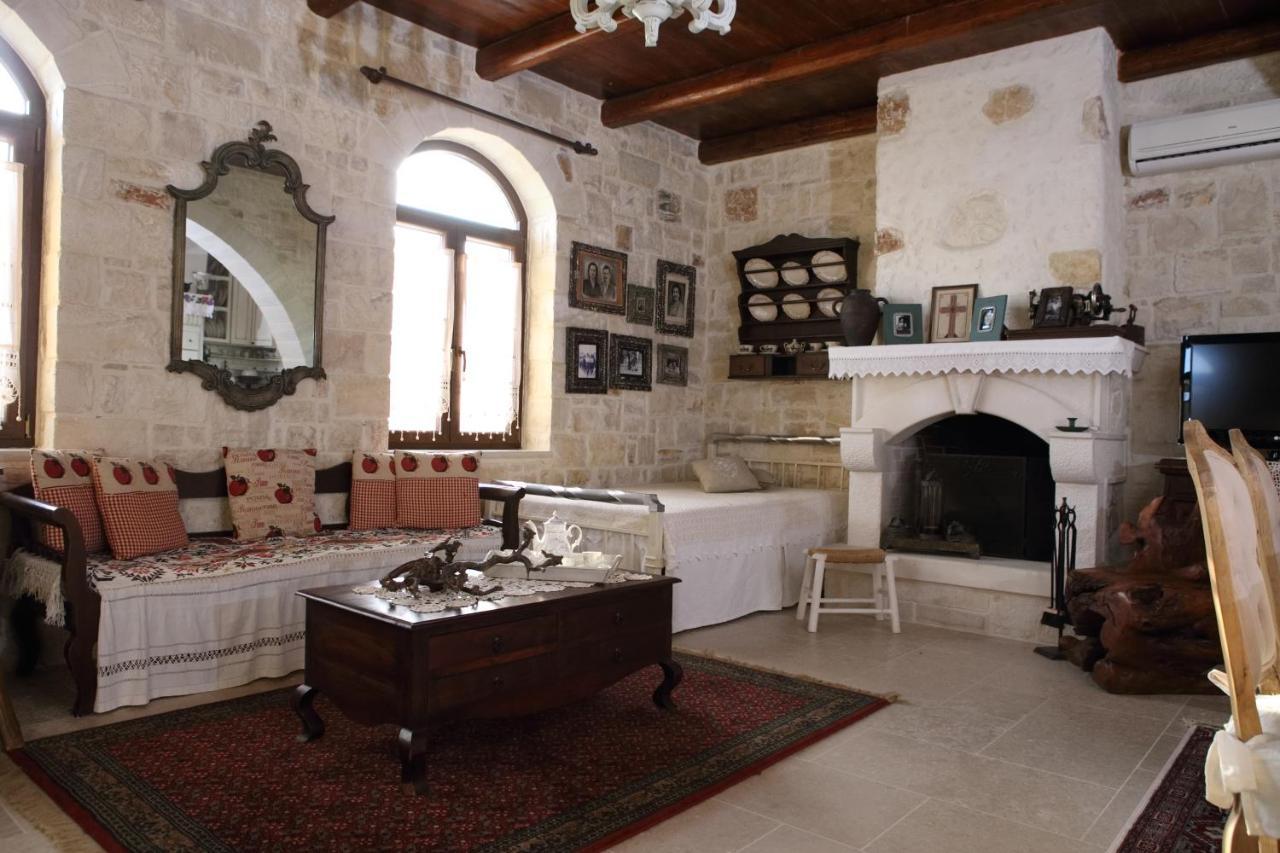 Villa Athina - Irene Country House Ієрапетра Екстер'єр фото