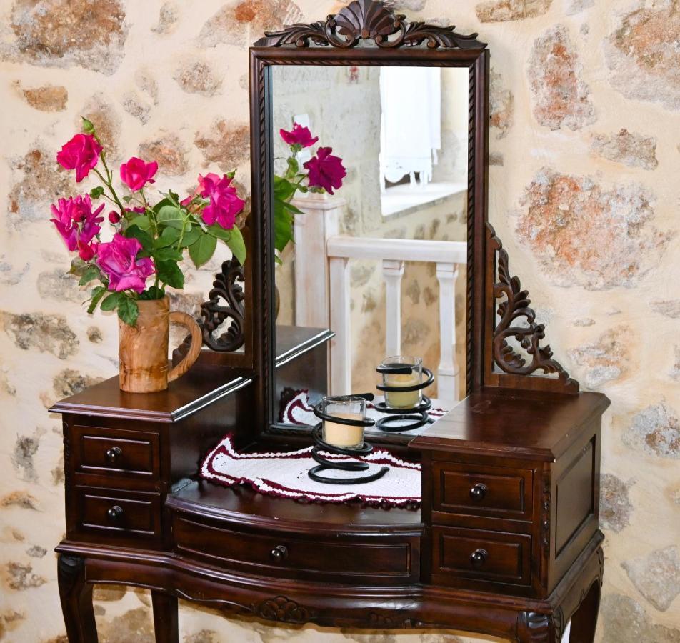 Villa Athina - Irene Country House Ієрапетра Екстер'єр фото